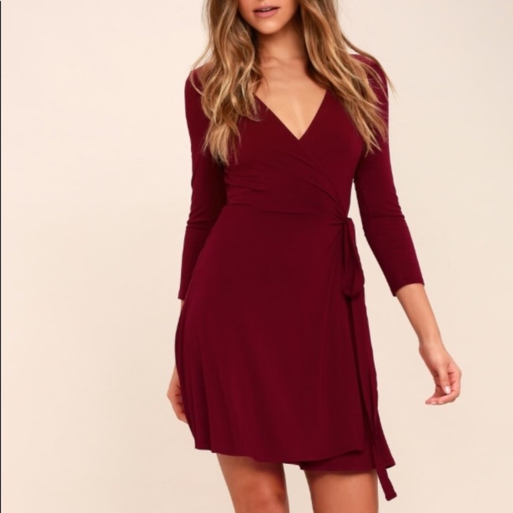 Lulus burgundy wrap dress